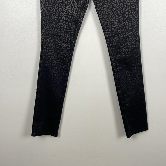 Nicole Miller Leopard Print Skinny Leg Jeans Women 4 Stretch 5 Pocket Black pant - Picture 2 of 10